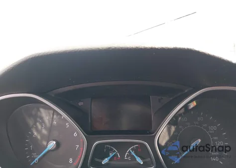 2017 Ford Focus Se z USA, uszkodzony, nr VIN 1FADP3F2XHL305514